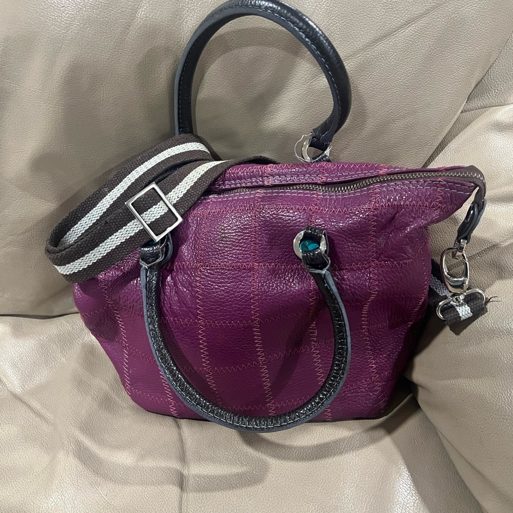 Chic Purple Shoulder Bag with Black Accents